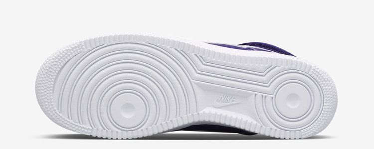 Nike Air Force 1 High Varsity Purple (2015)