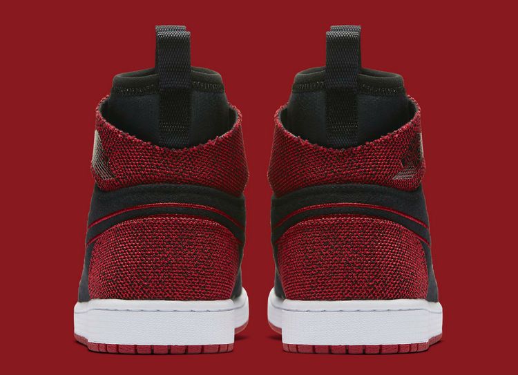 Air Jordan 1 Retro Ultra High Bred