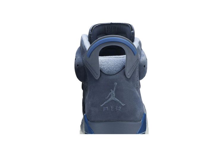 Air Jordan 6 Retro Diffused Blue