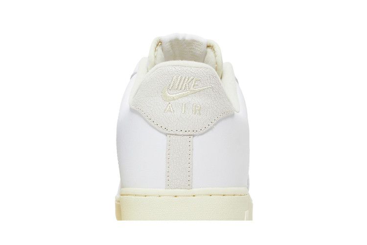 Nike Air Force 1 Low '07 Jewel Pale Vanilla Sneakers