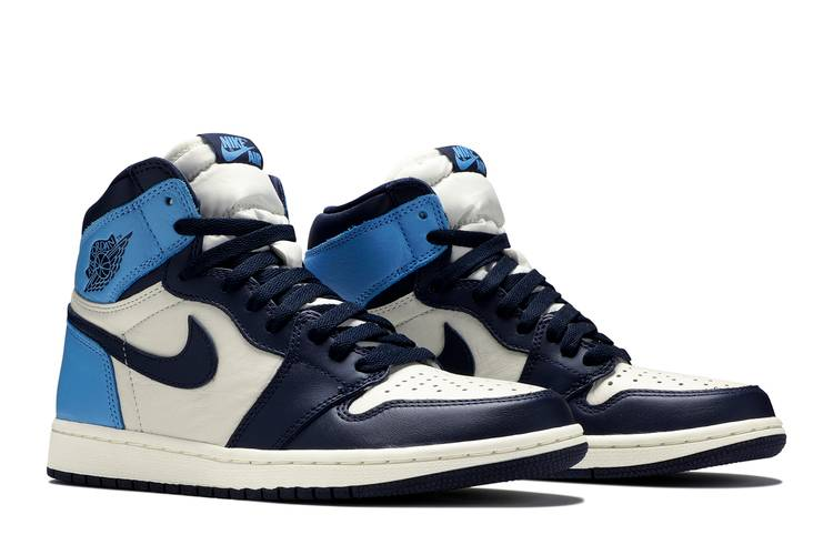 Air Jordan 1 Retro High Obsidian