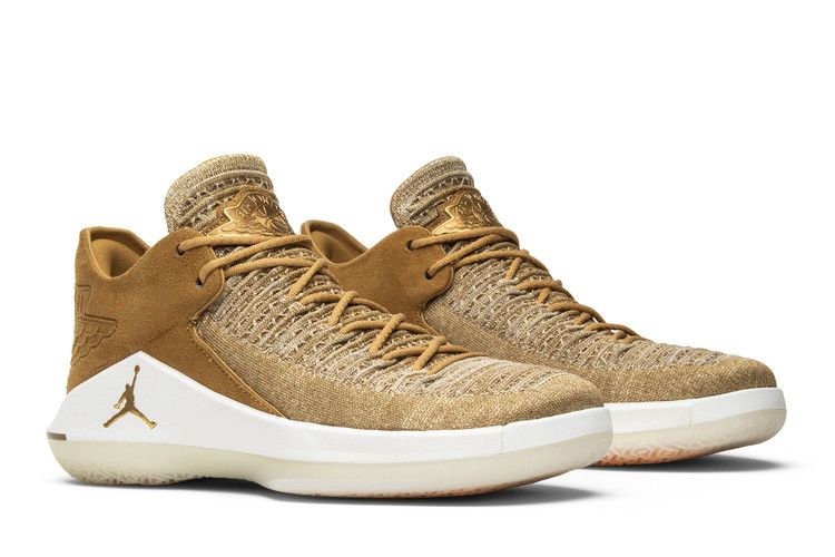 Air Jordan XXXII Low Golden Harvest
