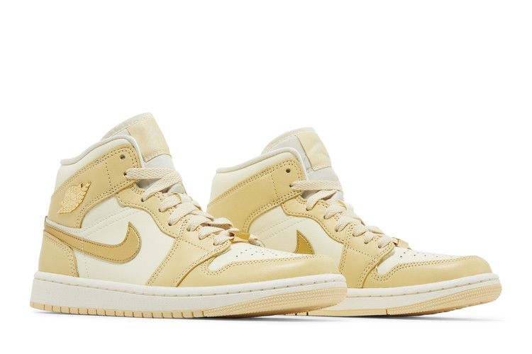 Air Jordan 1 Mid SE Pale Vanilla Metallic Gold (Women's)