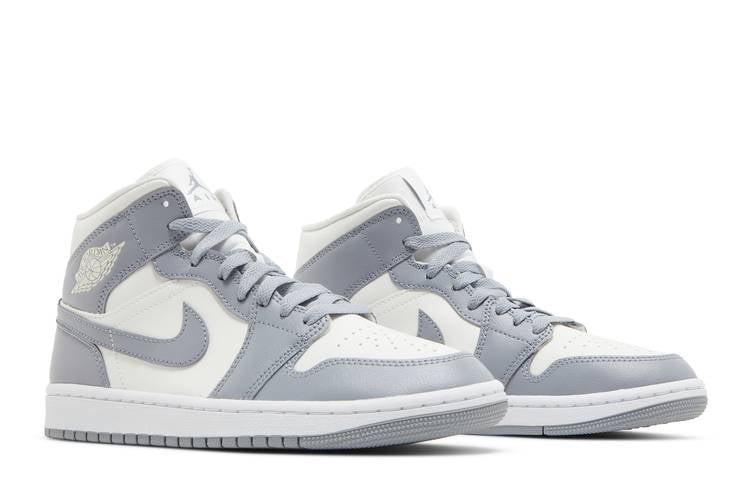 Air Jordan 1 Mid Stealth (Women's)