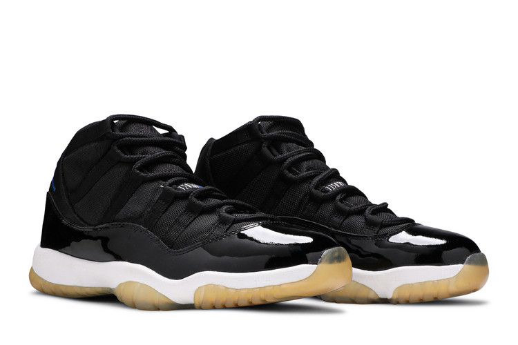 Air Jordan 11 Retro Space Jam (2000)