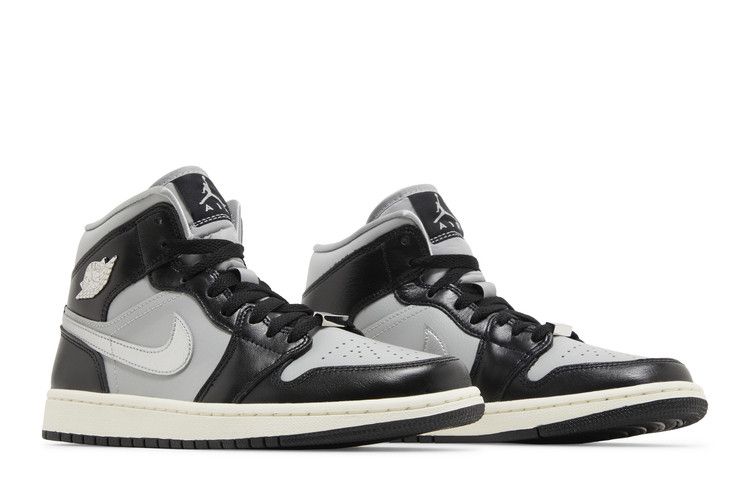 Air Jordan 1 Mid SE Black Metallic Silver (Women's)