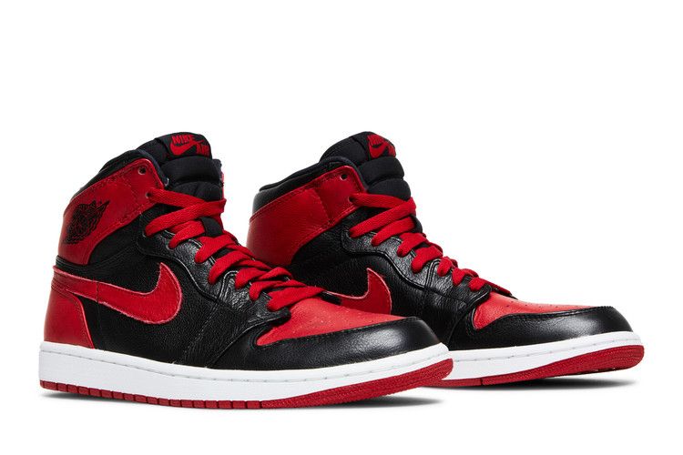 Air Jordan 1 Retro Banned (B-Grade) (2011)