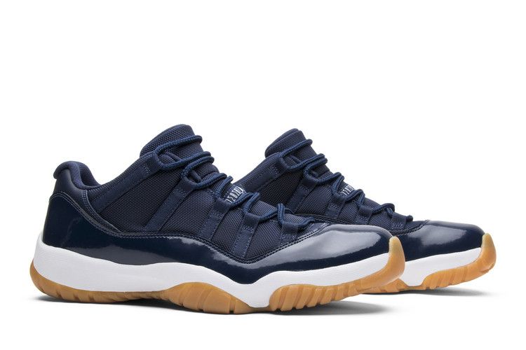 Air Jordan 11 Retro Low Midnight Navy