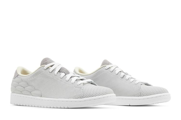 Air Jordan 1 Centre Court Neutral Gray
