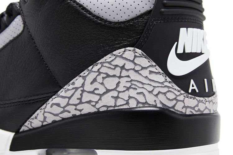 Air Jordan 3 Retro OG Black Cement (2024)