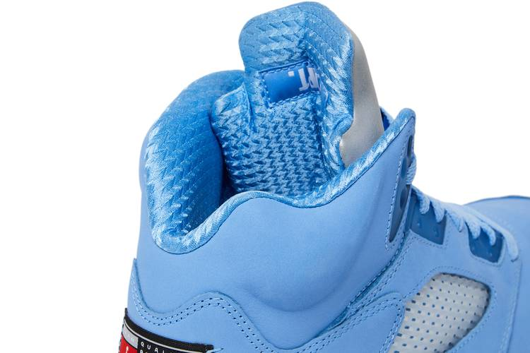 Air Jordan 5 Retro UNC University Blue