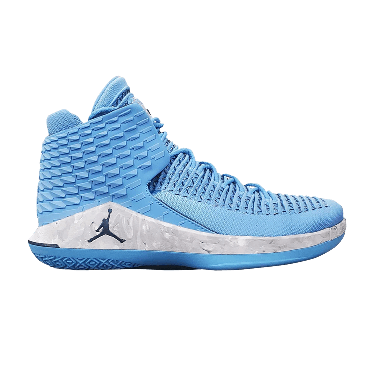 Air Jordan XXXII University Blue