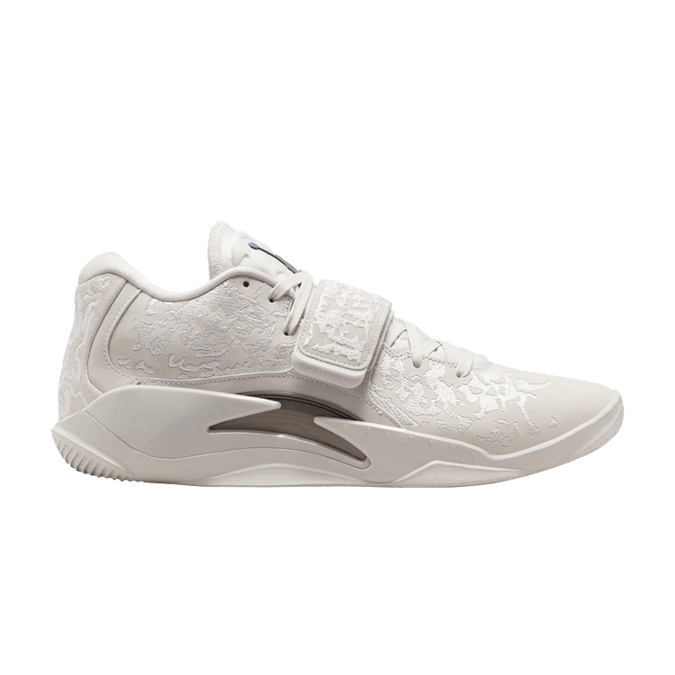 Air Jordan Zion 3 SE M.U.D. Light Bone