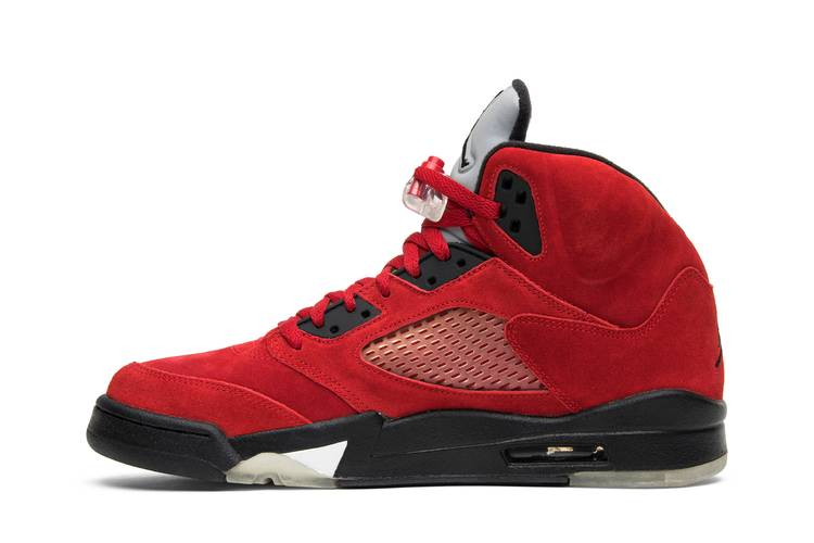 Air Jordan Raging Bull Pack (5/5)