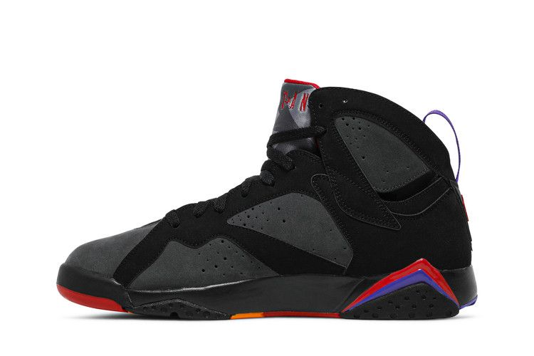 Air Jordan Defining Moments Pack (7/7)