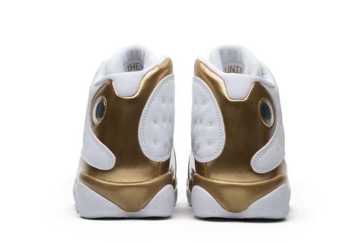 Air Jordan Defining Moments Pack Last Shot