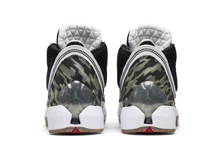 Air Jordan Countdown Pack 1/22