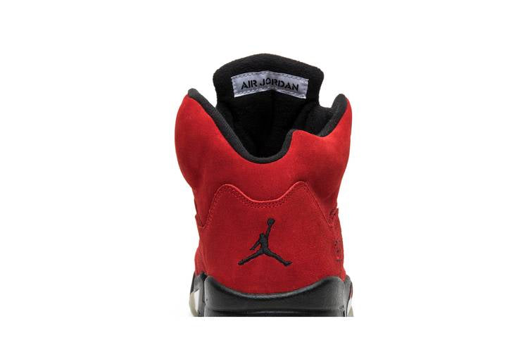 Air Jordan Raging Bull Pack (5/5)