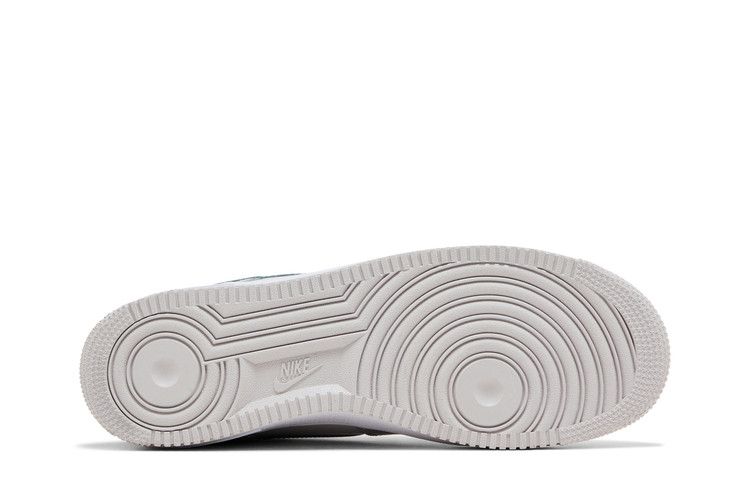 Nike Air Force 1 Low '07 LV8 Wolf Grey Vast Grey White Sneakers