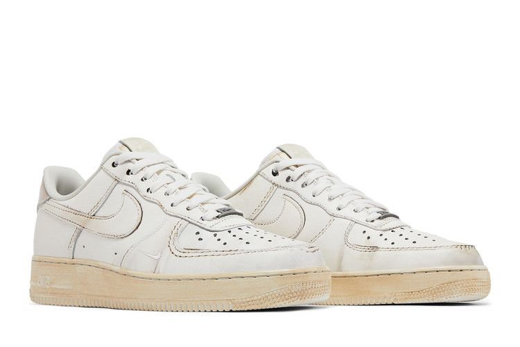 Nike Air Force 1 Low .SWOOSH Dirty Triple White Sneakers