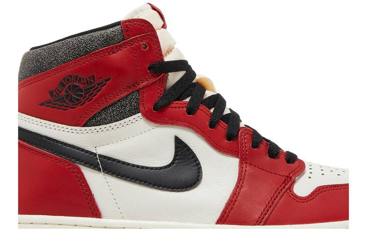 Air Jordan 1 Retro High OG Chicago Lost and Found