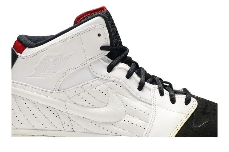 Air Jordan 1 Retro 99 Black Toe