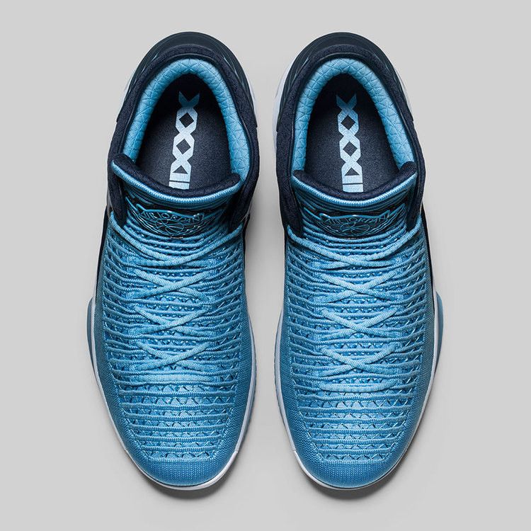 Air Jordan XXXII Low UNC Win Like 82