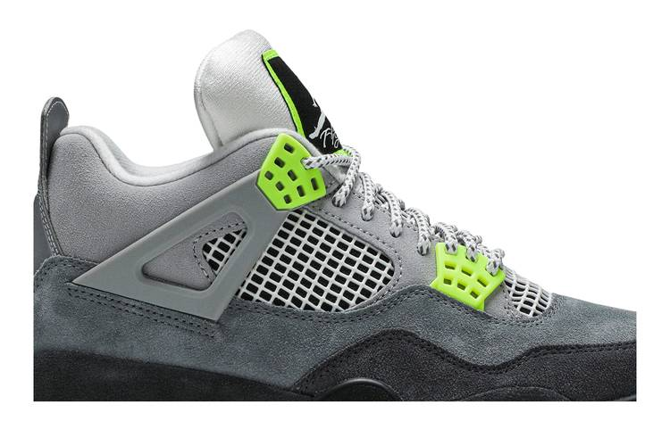 Air Jordan 4 Retro SE 95 Neon