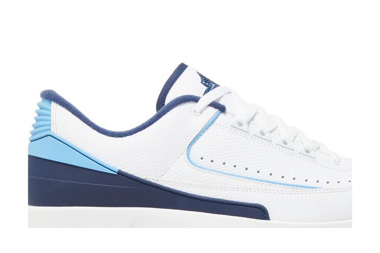 Air Jordan 2 Retro Low University Blue (2016)