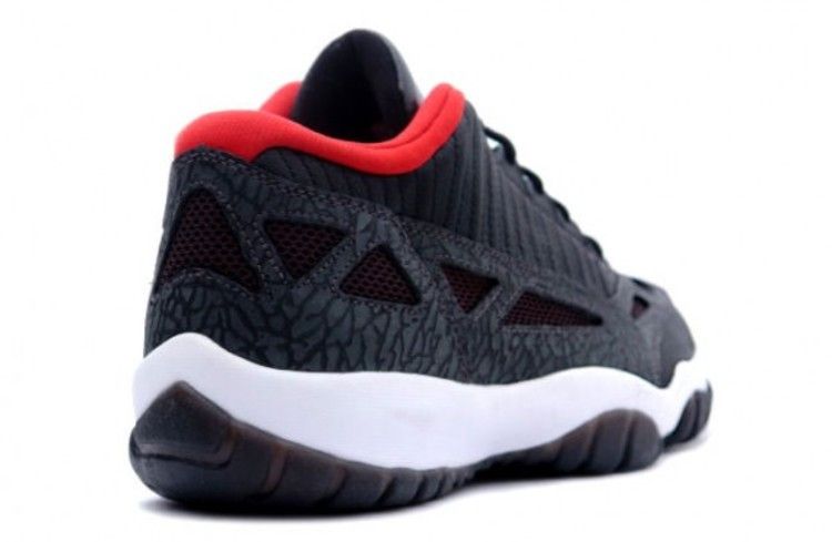Air Jordan 11 Retro Low IE Bred