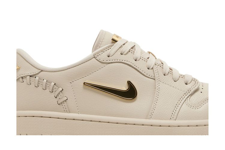Air Jordan 1 Low Method of Make Legend Light Brown (Women's)