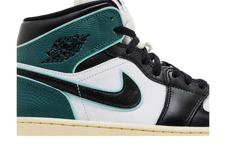 Air Jordan 1 Mid SE Oxidized Green (Women's)