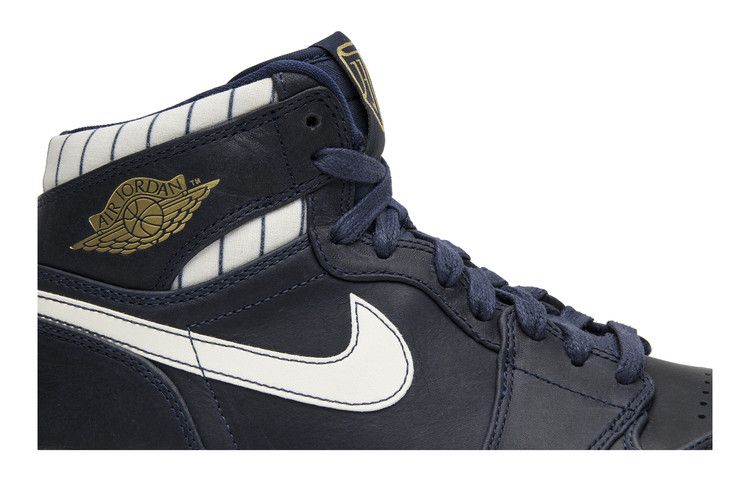 Air Jordan 1 Retro Jeter RE2PECT