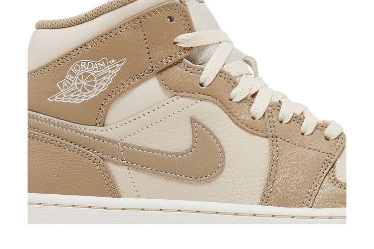 Air Jordan 1 Mid Legend Light Brown