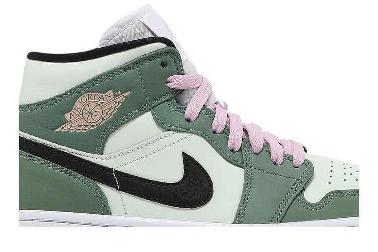 Air Jordan 1 Mid Dutch Green (Women's)