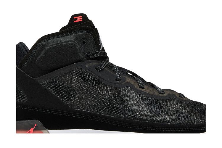Air Jordan 37 Black Hot Punch