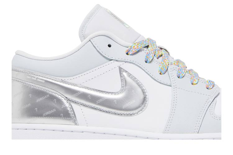 Air Jordan 1 Low SE Tear Away Silver