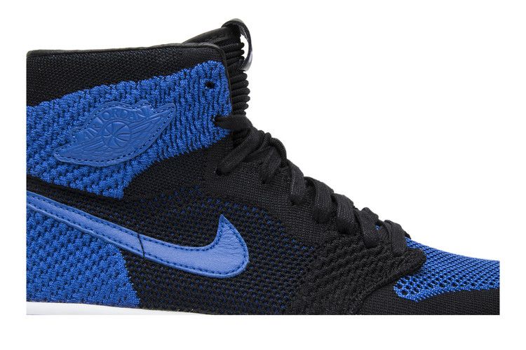 Air Jordan 1 Retro High Flyknit Royal