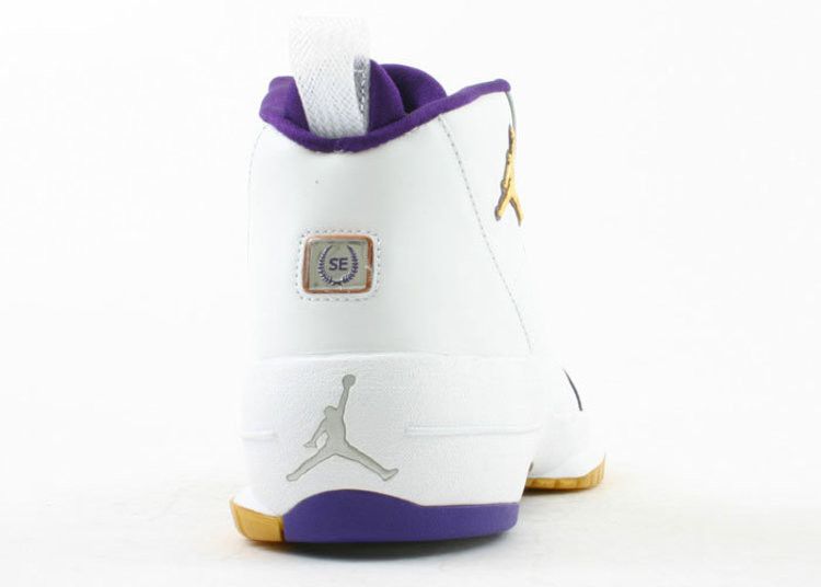 Air Jordan 19 OG SE West Coast