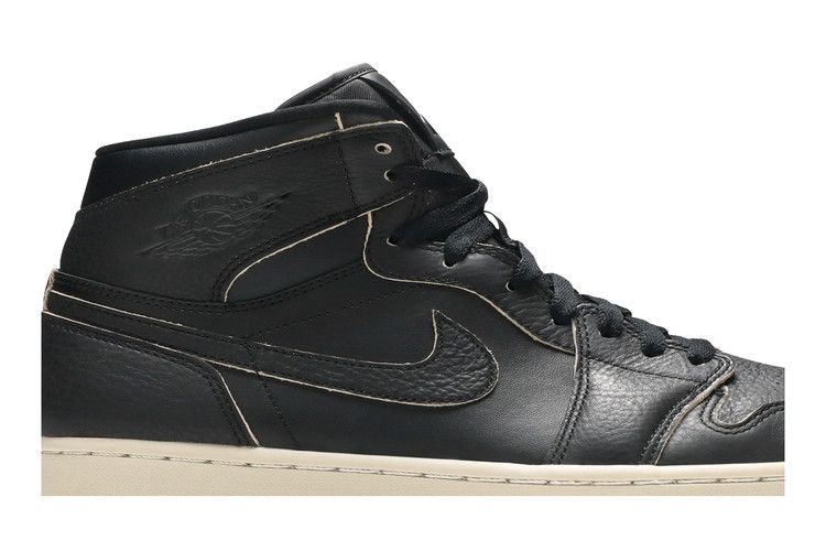 Air Jordan 1 Retro High Black Desert Sand