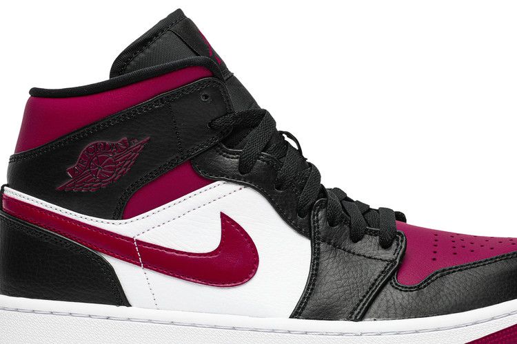 Air Jordan 1 Mid Bred Toe