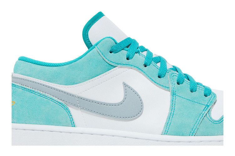 Air Jordan 1 Low SE New Emerald