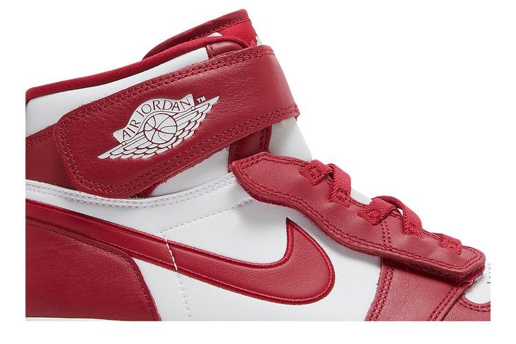Air Jordan 1 High FlyEase White Cardinal Red