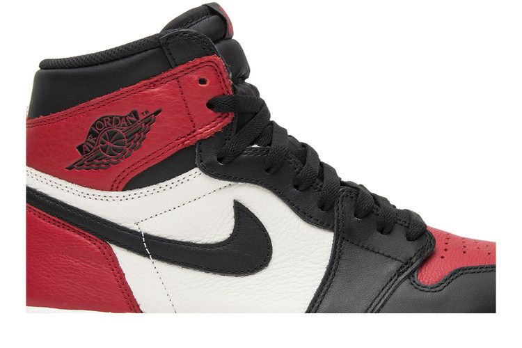 Air Jordan 1 Retro High Bred Toe