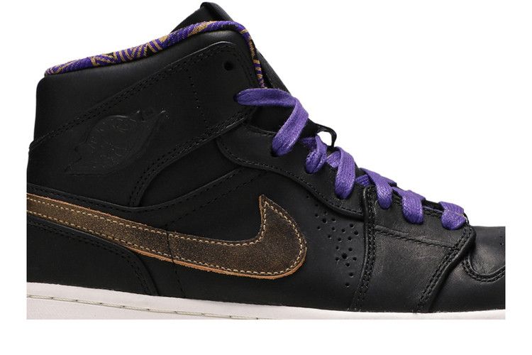 Air Jordan 1 Retro Mid Nouveau Black History Month (2014)