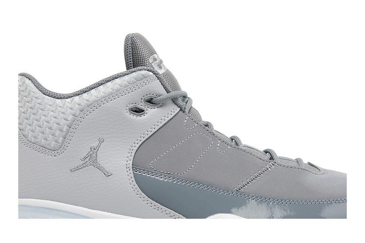 Air Jordan Max Aura 3 Wolf Grey