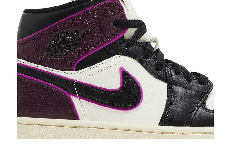 Air Jordan 1 Mid SE Bordeaux (Women's)