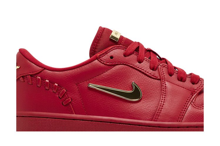 Air Jordan 1 Low Method of Make Gym Red Metallic Gold (Women's)