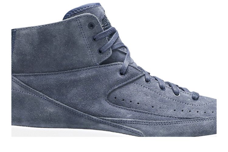 Air Jordan 2 Retro Decon Thunder Blue
