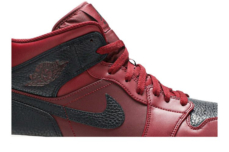 Air Jordan 1 Retro Mid Team Red Black